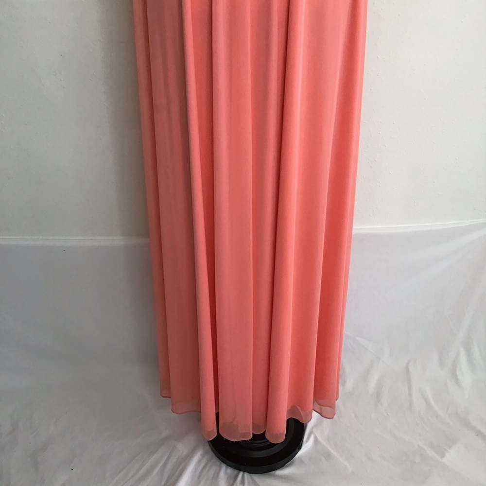 DAVID’S BRIDAL WOMEN ELEGANT DUSTY PEACH HIGH STRING NECK LONG FLOWY DRESS SZ 2 - Picture 5 of 10